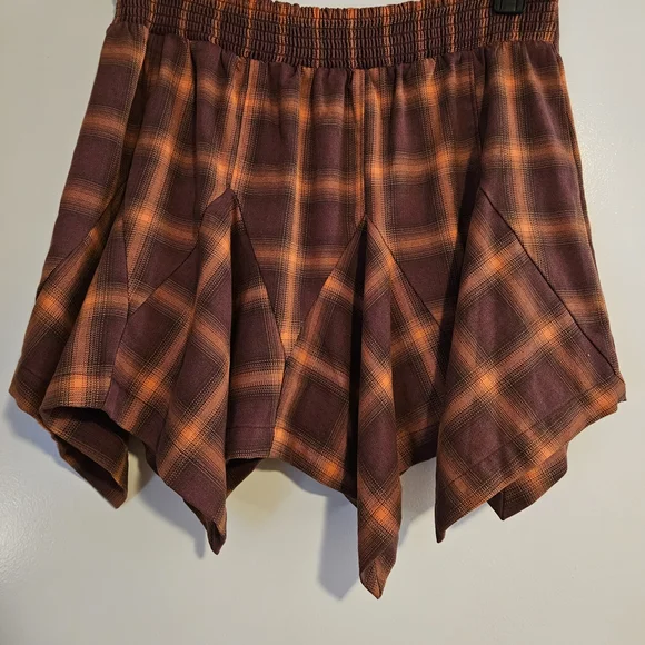 Free People Plaid Mini Skirt in Maroon - Picture 2 of 3